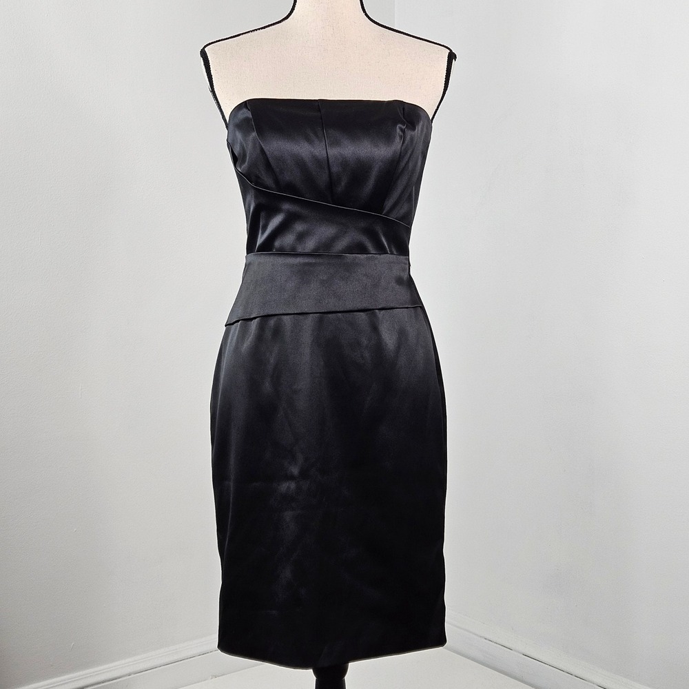 White House Black Market Satin Strapless Occasion LBD Cocktail Mini Dress Size 4